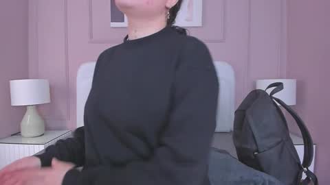 Snapshot of danee_19 chatting on January 18, 10:41 am Daniela online show from January 18, 10:41 am