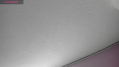 Snapshot of danee_19 chatting on February 17, 11:50 am Daniela online show from February 17, 11:50 am