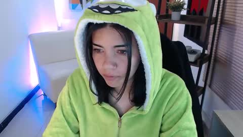 Veronica online show from February 14, 11:29 am