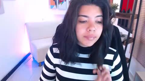 Veronica online show from February 24, 12:03 pm