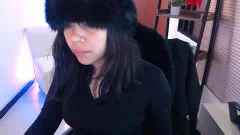 Veronica online show from March 12, 12:00 pm