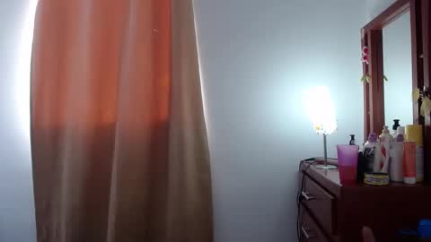 Snapshot of dangerouspassion777 chatting on September 14, 5:23 pm Ela and Santi online show from September 14, 5:23 pm