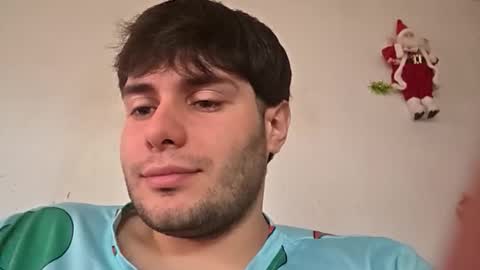 Snapshot of dangreyc4 chatting on March 3, 9:26 am dangreyc4 online show from March 3, 9:26 am