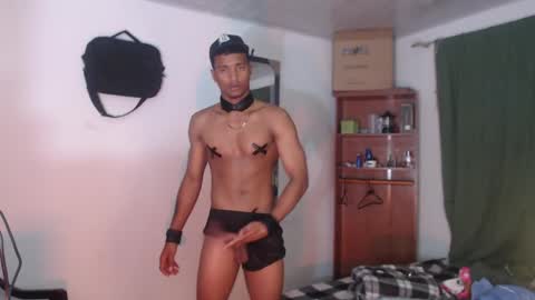 dani_brown19 online show from May 8, 4:07 am