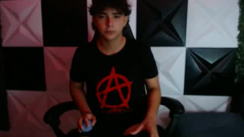 Snapshot of dani_cumboy chatting on January 30, 3:11 am dani_cumboy online show from January 30, 3:11 am