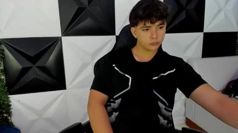 Snapshot of dani_cumboy chatting on September 14, 1:54 pm dani_cumboy online show from September 14, 1:54 pm