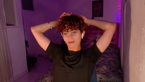 Snapshot of dani_dancer chatting on January 10, 11:09 pm Dani Dancer online show from January 10, 11:09 pm