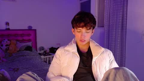 Snapshot of dani_dancer chatting on February 21, 2:45 am Dani Dancer online show from February 21, 2:45 am