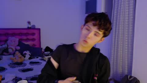 Snapshot of dani_dancer chatting on March 31, 2:13 am Dani Dancer online show from March 31, 2:13 am