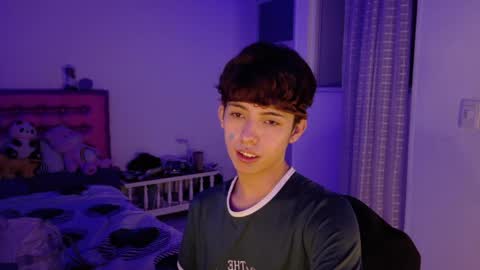 Snapshot of dani_dancer chatting on April 7, 1:28 am Dani Dancer online show from April 7, 1:28 am