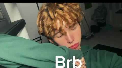 Snapshot of dani_dancer chatting on April 11, 2:49 am Dani Dancer online show from April 11, 2:49 am