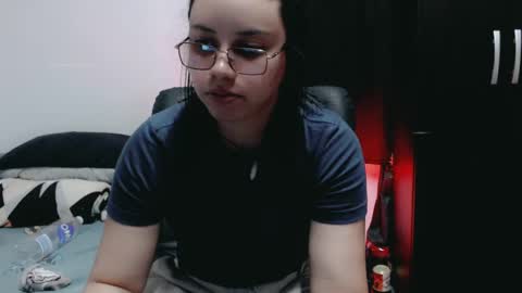 dani y jocelyn online show from February 13, 8:55 pm