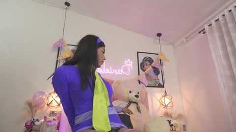   online show from November 1, 7:05 pm