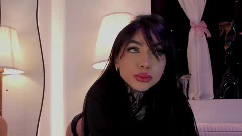 Dani online show from December 18, 10:16 pm