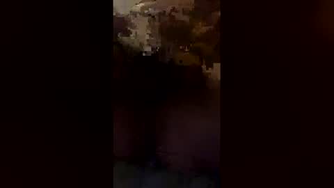 Snapshot of danichoud2004 chatting on March 2, 6:03 am danichoud2004 online show from March 2, 6:03 am