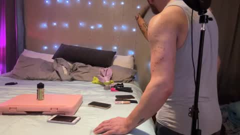 Dani Dragon online show from March 9, 8:40 am