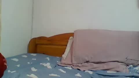 danie80704 online show from October 25, 7:27 am