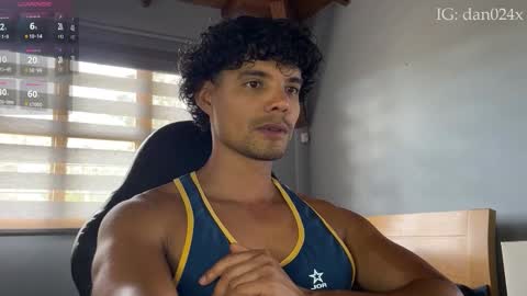 Snapshot of daniel0910s chatting on October 26, 7:09 pm Daniel online show from October 26, 7:09 pm