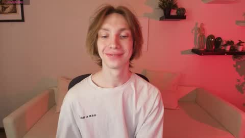 Snapshot of daniel__schmidt chatting on May 14, 5:58 am daniel__schmidt online show from May 14, 5:58 am