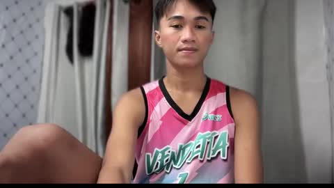 Snapshot of daniel_griffin chatting on October 27, 11:36 am daniel_griffin online show from October 27, 11:36 am