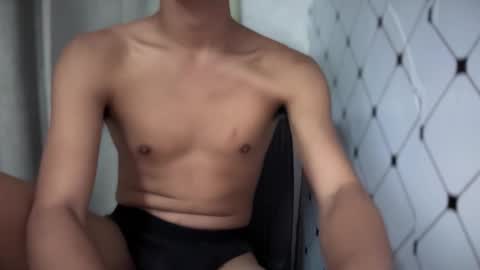 Snapshot of daniel_griffin chatting on November 5, 4:23 am daniel_griffin online show from November 5, 4:23 am