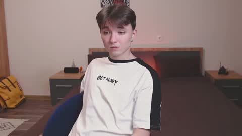 Snapshot of daniel_isaak chatting on March 3, 11:03 pm Daniel Jerry online show from March 3, 11:03 pm