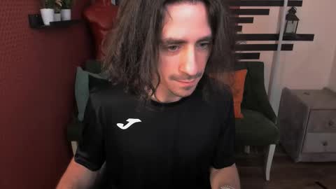 Snapshot of daniel_morrise chatting on February 18, 7:48 am daniel_morrise online show from February 18, 7:48 am