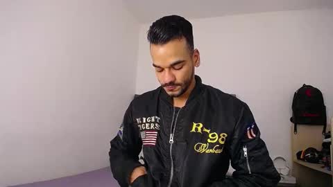 Daniel Sherlock online show from December 3, 1:31 pm