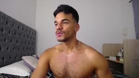 Snapshot of daniel_sherlock chatting on February 22, 12:56 am Daniel Sherlock online show from February 22, 12:56 am