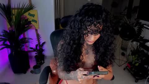 daniela_arenas online show from February 14, 12:51 am