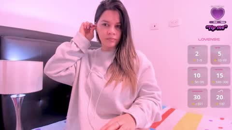 daniela online show from October 12, 7:13 pm