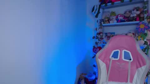 DANIELA online show from November 25, 4:40 pm