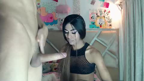 daniela_doll_ online show from February 3, 3:04 am