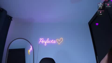 Snapshot of daniela_hornny chatting on November 25, 6:57 am dani h0rx online show from November 25, 6:57 am