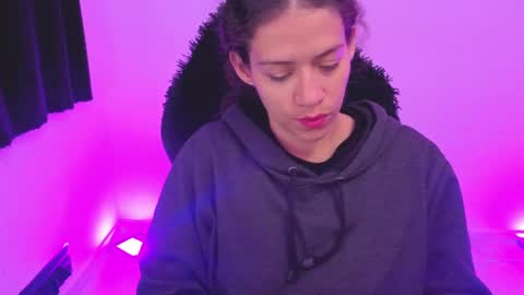 Snapshot of daniela_rivasthl chatting on June 1, 4:58 am daniela_rivasthl online show from June 1, 4:58 am