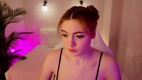 Snapshot of daniela_saules chatting on November 20, 1:22 pm Daniela online show from November 20, 1:22 pm