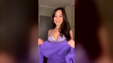 Snapshot of danielagarciax chatting on January 5, 9:07 pm danielagarciax online show from January 5, 9:07 pm