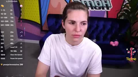 Snapshot of danielareign chatting on November 3, 5:58 pm danielareign online show from November 3, 5:58 pm