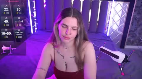 Snapshot of danielareign chatting on May 27, 12:46 pm danielareign online show from May 27, 12:46 pm