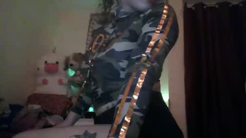 Snapshot of danielatrans662135 chatting on January 19, 12:38 am DANIELA online show from January 19, 12:38 am