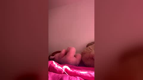 Snapshot of danielatrans662135 chatting on June 1, 8:10 pm DANIELA online show from June 1, 8:10 pm