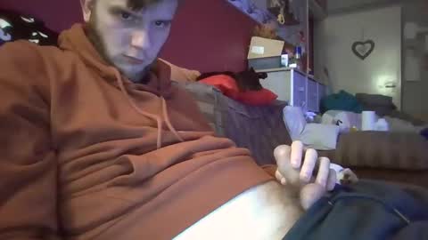 danieleverett42 online show from September 14, 3:05 am