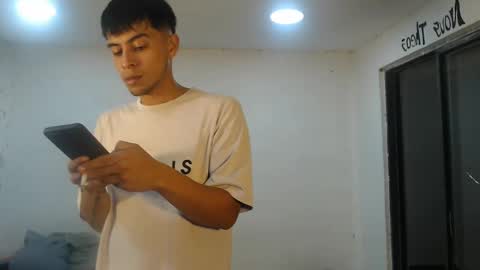 danielitopapii online show from October 28, 3:10 am