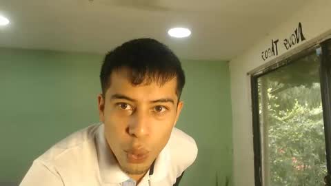 Snapshot of danielitopapii chatting on February 16, 2:02 pm danielitopapii online show from February 16, 2:02 pm