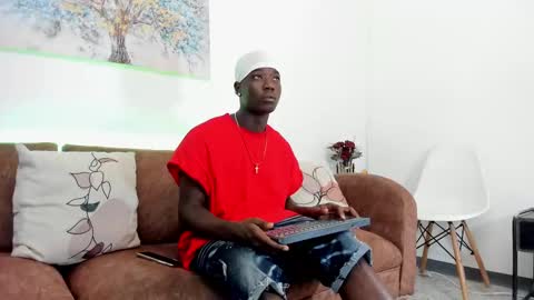 daniell_ferrari online show from January 15, 8:05 pm