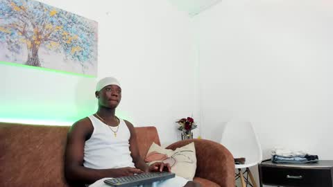 daniell_ferrari online show from January 22, 9:32 pm