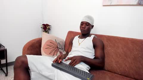 daniell_ferrari online show from February 12, 11:41 pm