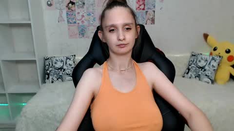 Daniella Martin online show from July 4, 11:38 am