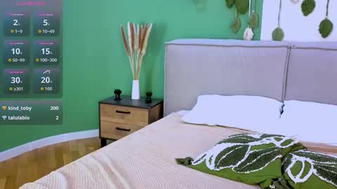 danielle_eddwards online show from January 31, 7:11 pm