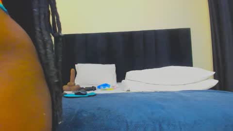 danielle_rock online show from October 14, 10:43 pm